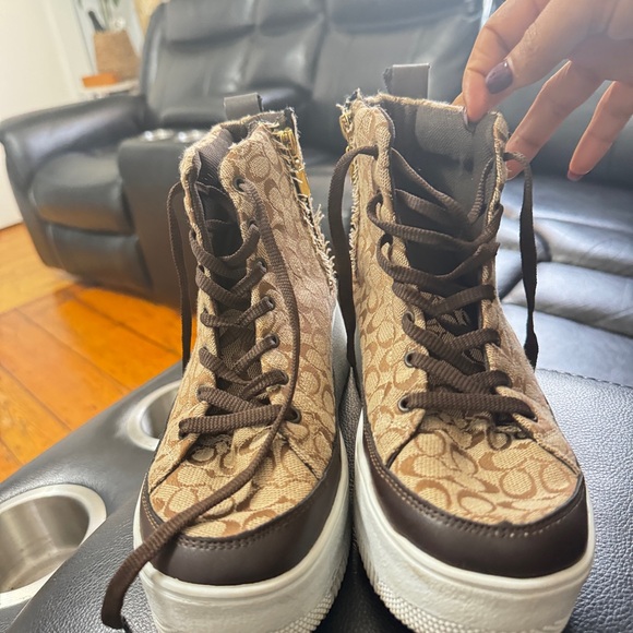 Coach Brown Patterned High-Top Sneakers - Picture 3 of 6